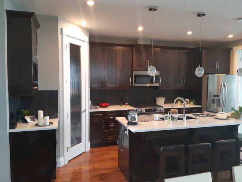 The-Urban-Painter-Calgary-Painting-Kitchen-Cabinets-Before-2